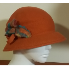 Wełniany kapelusz damski